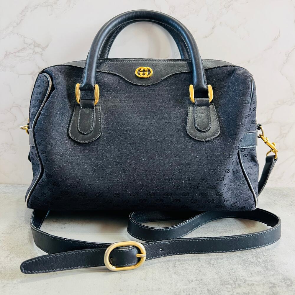 Gucci Black GG Supreme Canvas Boston Satchel with Crossbody Strap Authentic